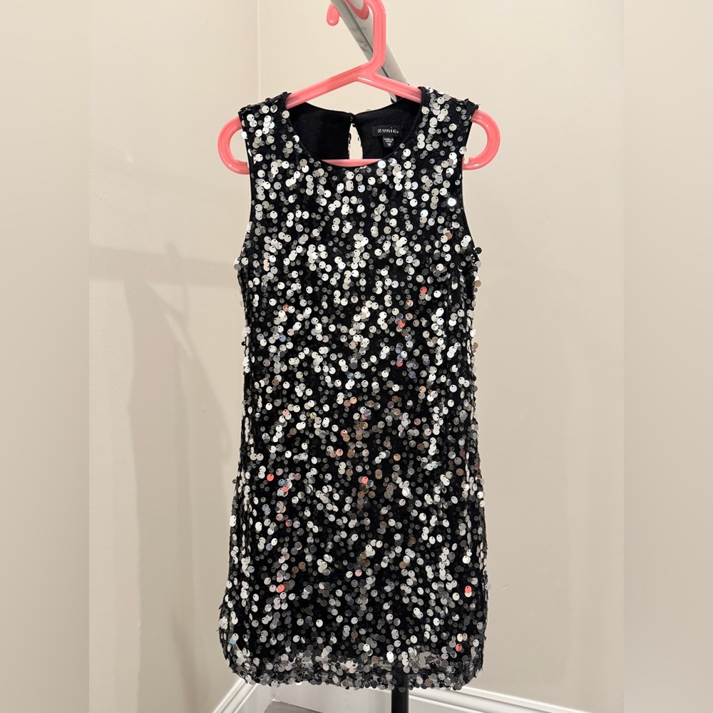 Zunie Black and Silver Sequin Formal Dress